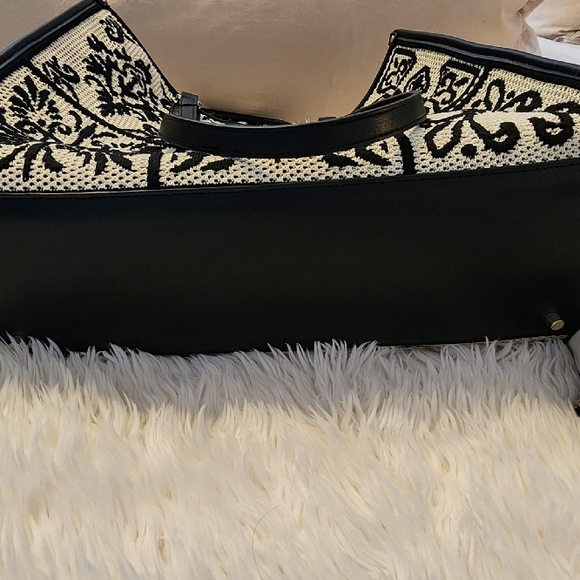 Viola Castellani Tote - Picture 3 of 4